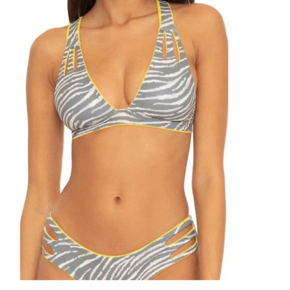 Becca Ferocious Reversible Bikini Top Gray Yellow Women's Size Medium NWOT - Picture 1 of 10